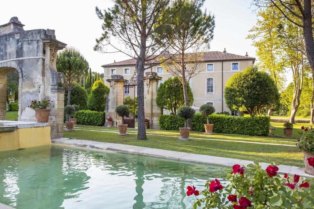 Chateau Talaud Bed & Breakfast Loriol-du-Comtat ภายนอก รูปภาพ