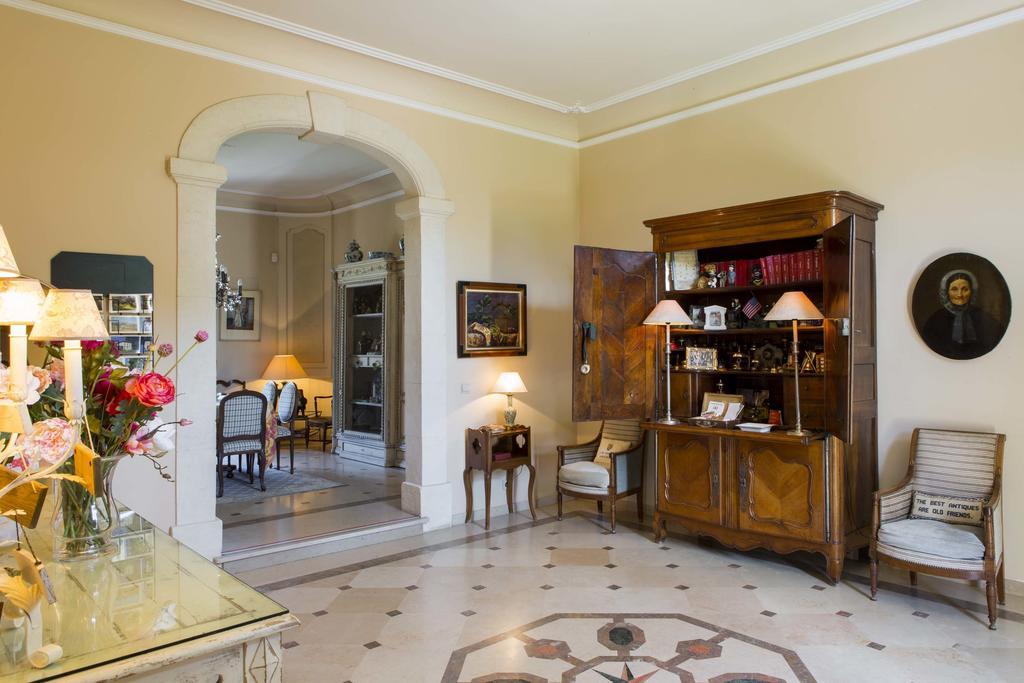 Chateau Talaud Bed & Breakfast Loriol-du-Comtat ภายนอก รูปภาพ