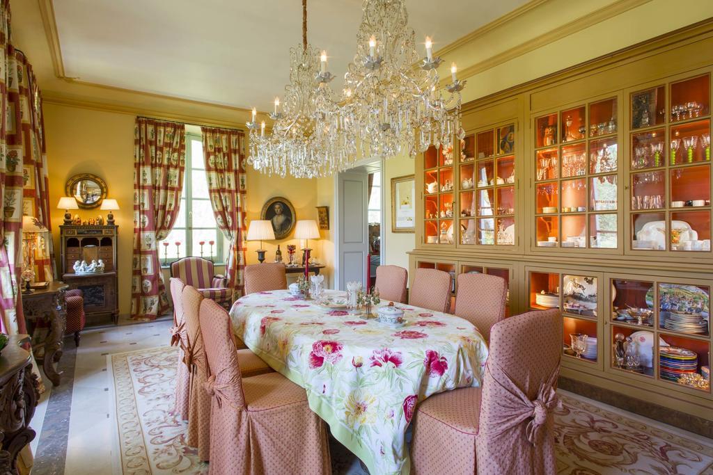 Chateau Talaud Bed & Breakfast Loriol-du-Comtat ภายนอก รูปภาพ